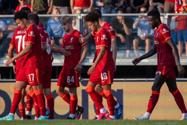 GRÖDIG, AUSTRIA - Friday, July 23, 2021: Liverpool players celebrate after a 1-0 win by an own goal during a test match between Liverpool FC and FSV Mainz 05 in the Greisbergers Betten-Arena.  (Image by Jürgen Faichter / Propaganda)